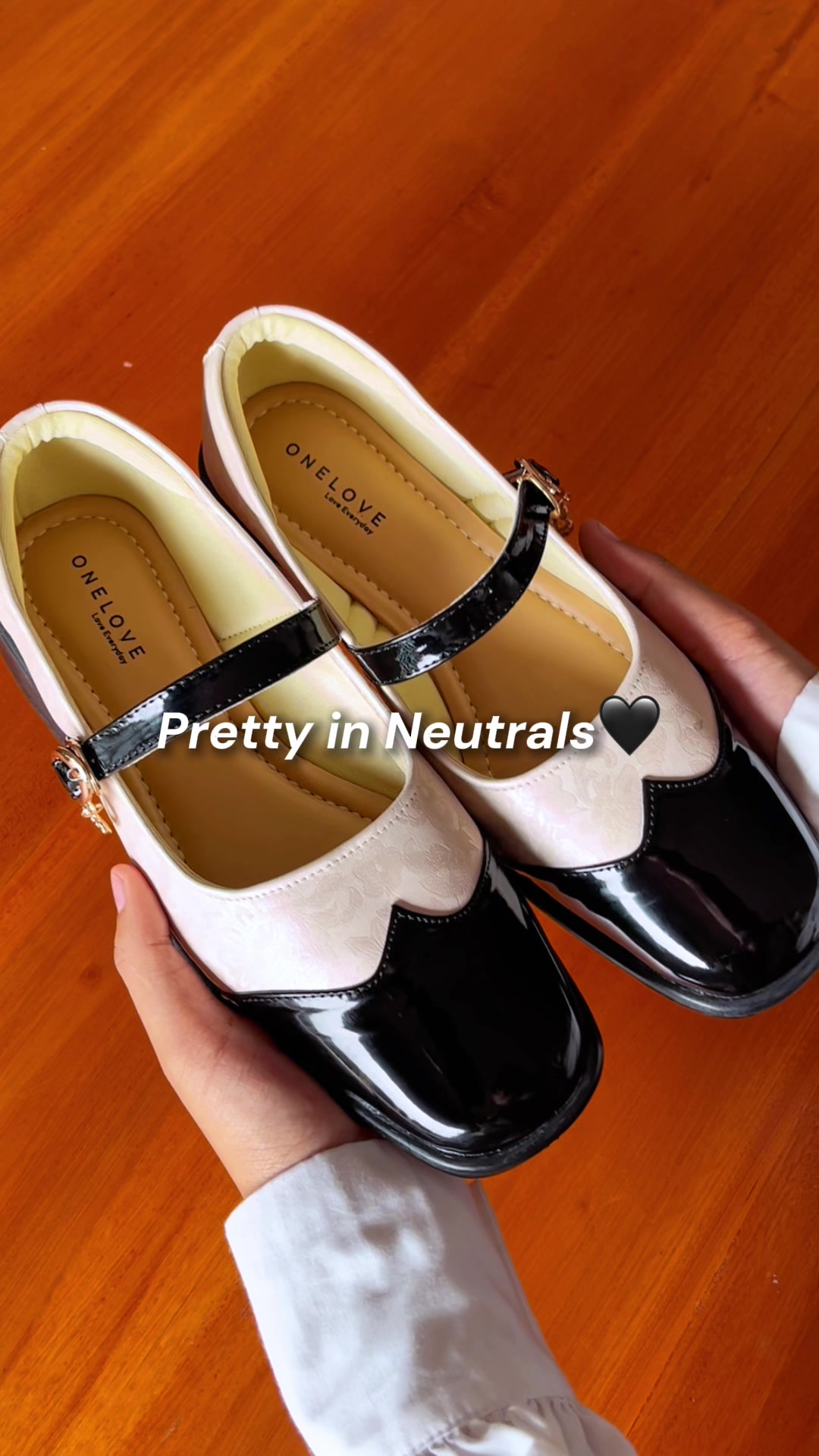 @One Love Women Shoes