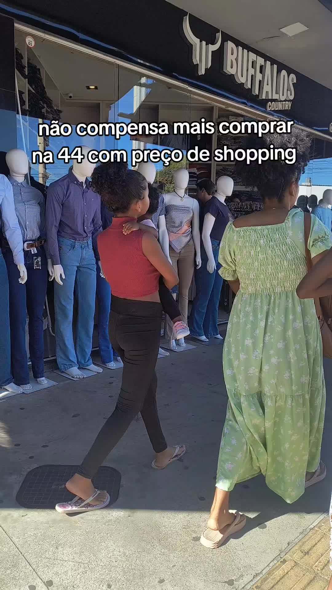 @t&ocirc; por a&iacute;