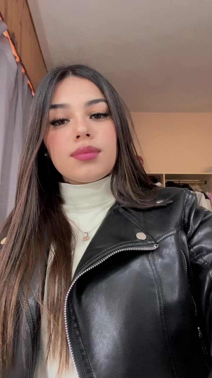 @Mia Castillo