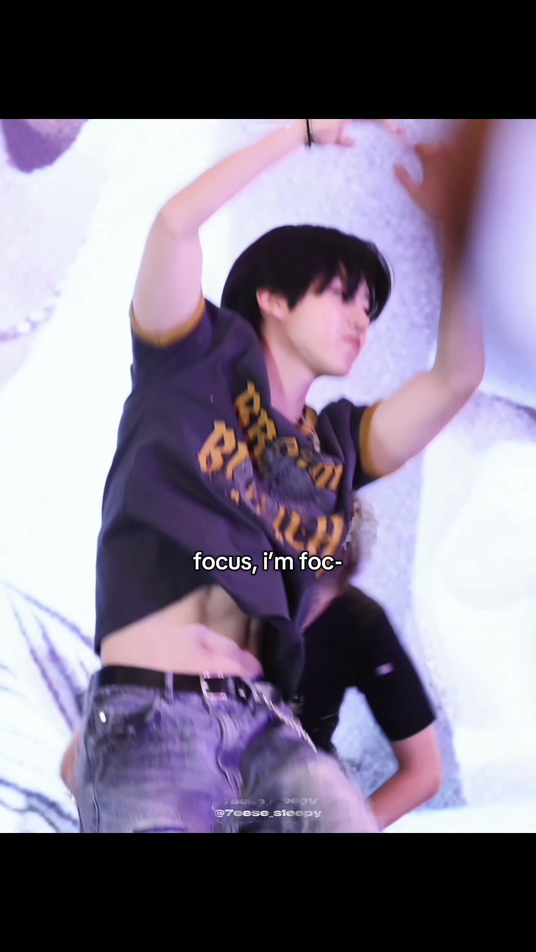 @donghwa's noona👀