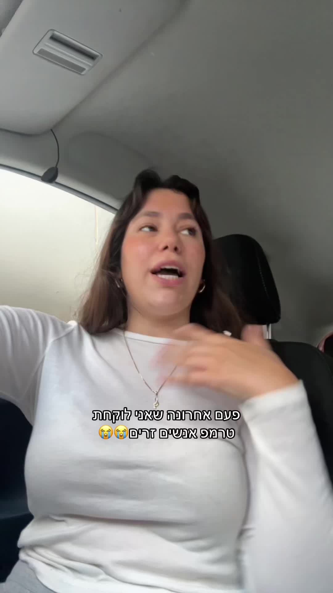 @hilarefaell