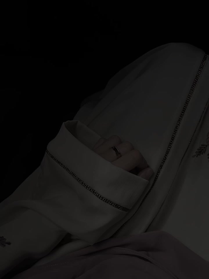 @- 𝐄𝐬𝐡𝐚𐙚𓍢ִ🌷͙