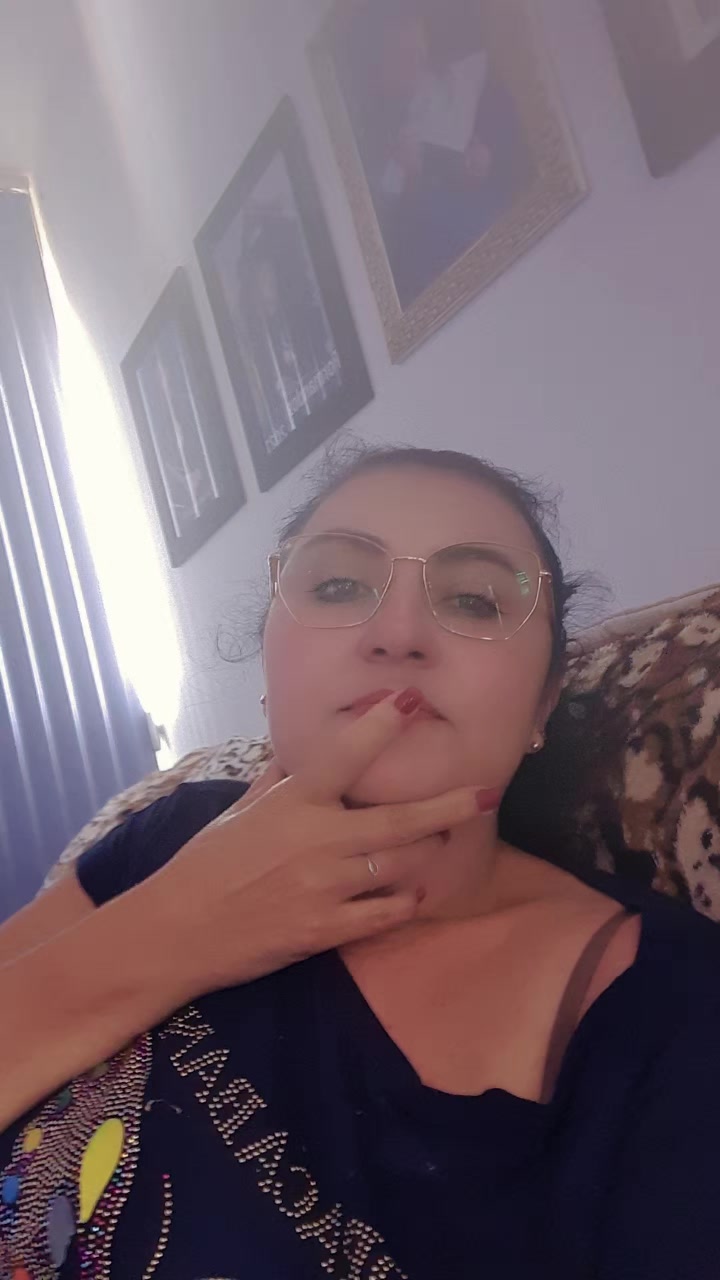 @valbarbosa