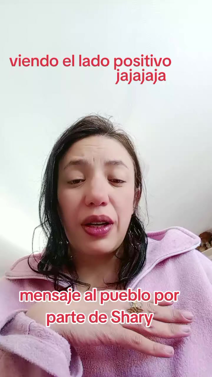 @Doña Señora D