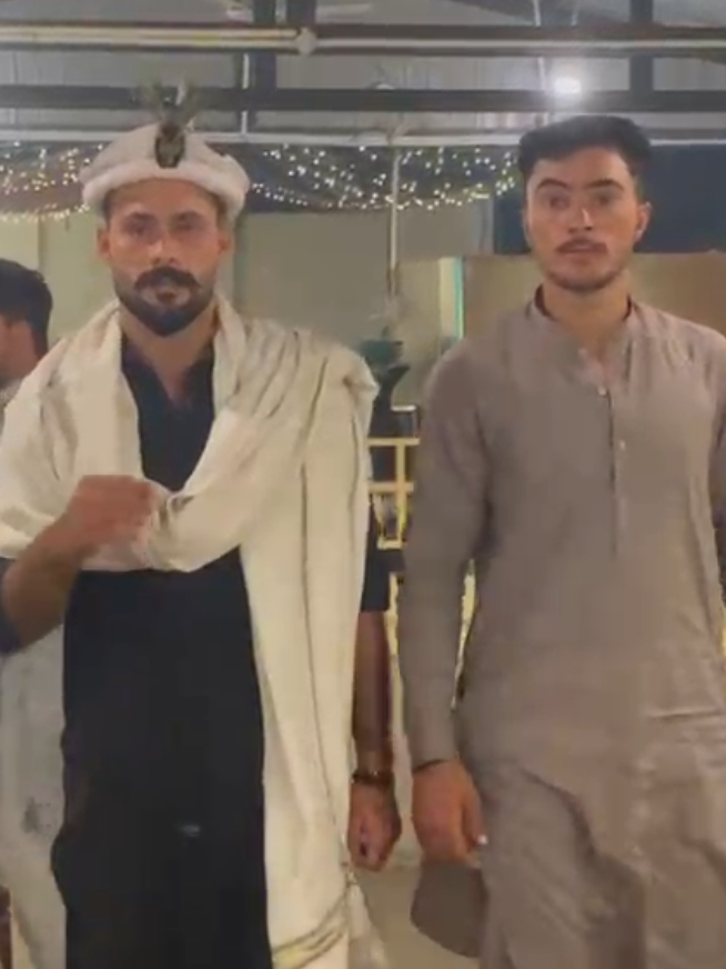 @👑 NIK MUHAMMAD 👑