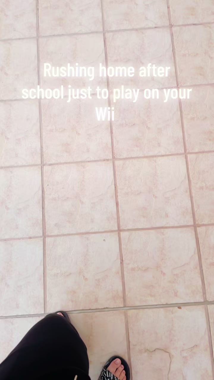 @retro_vault9