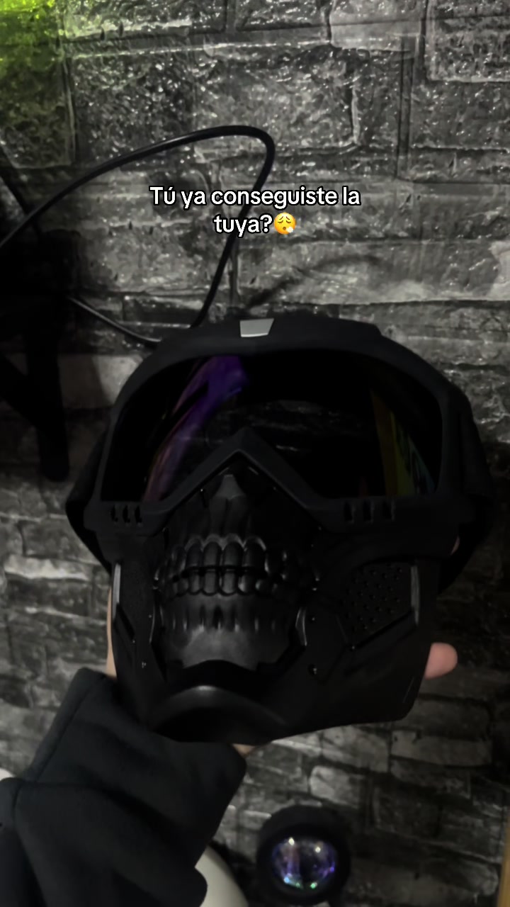 @erik_ans⛧