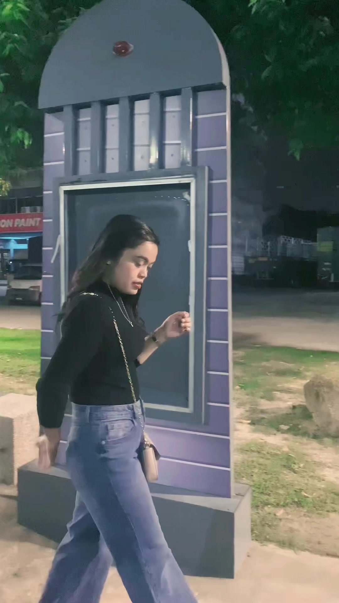 @MADAM AMYRA💙