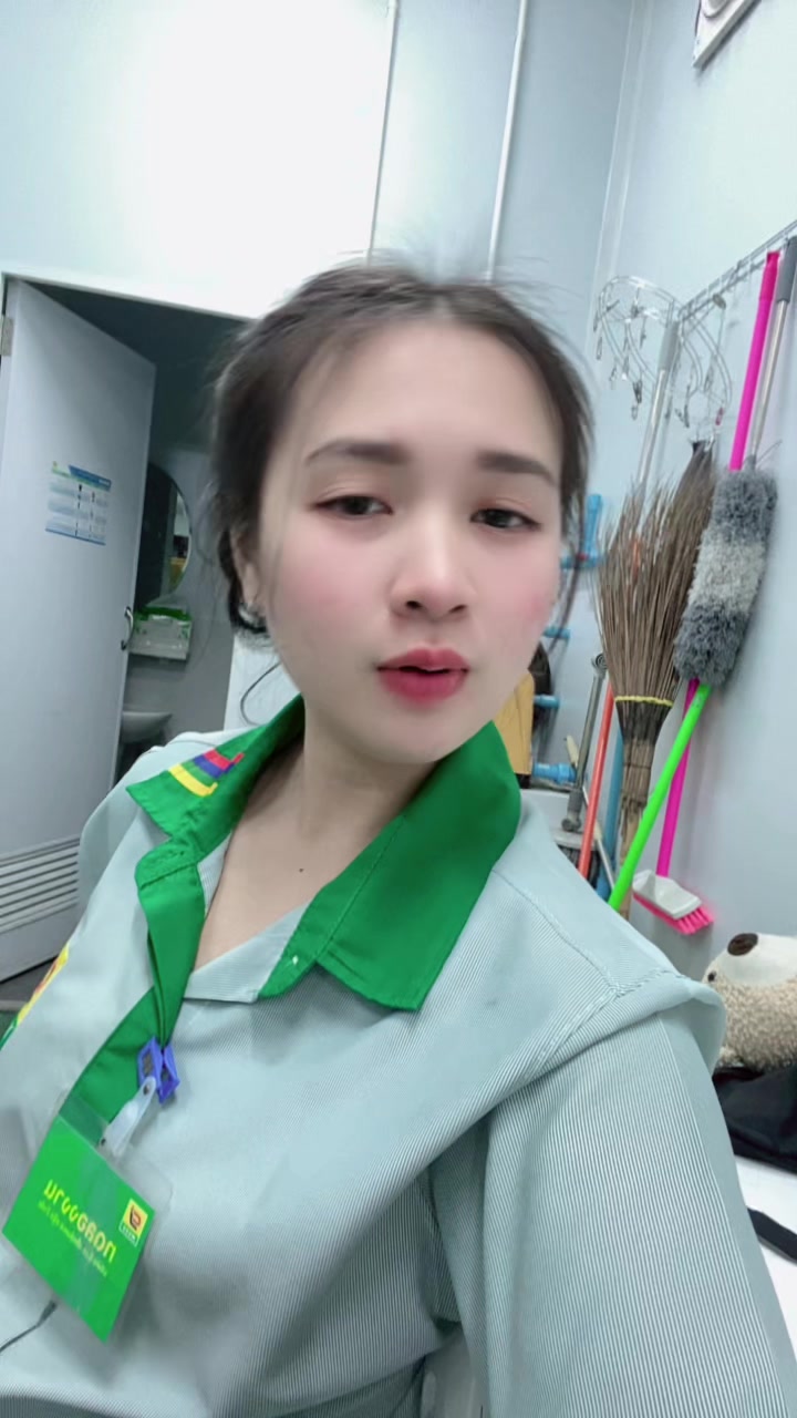 @🧸