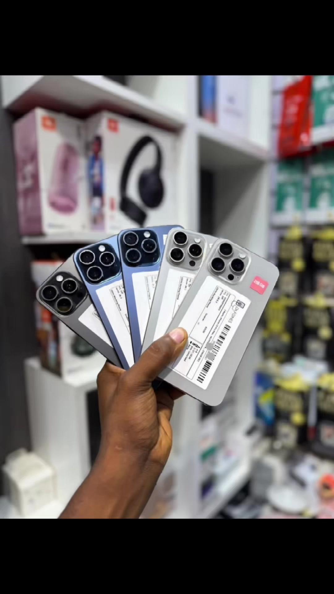 @BØB TRONICS