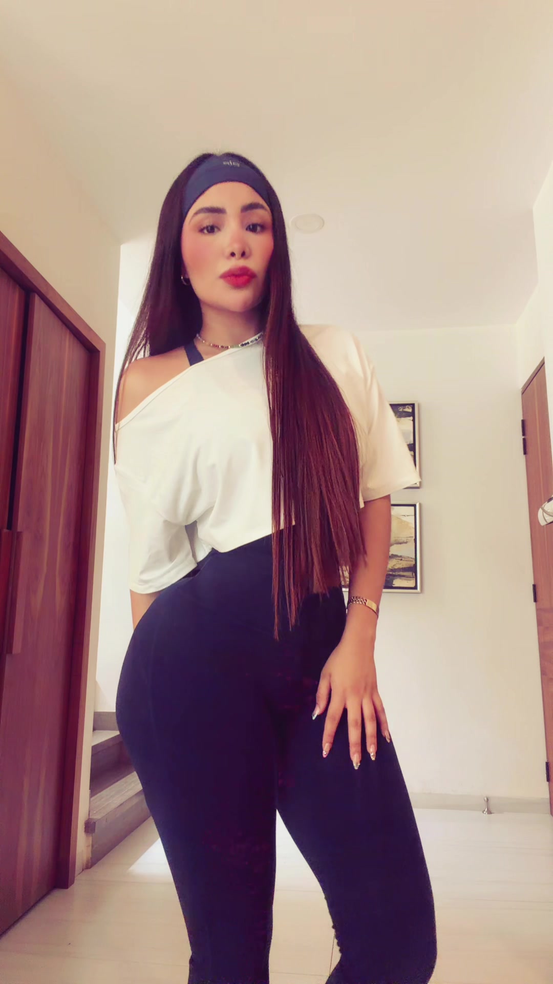 @Nahomi Persal ✨