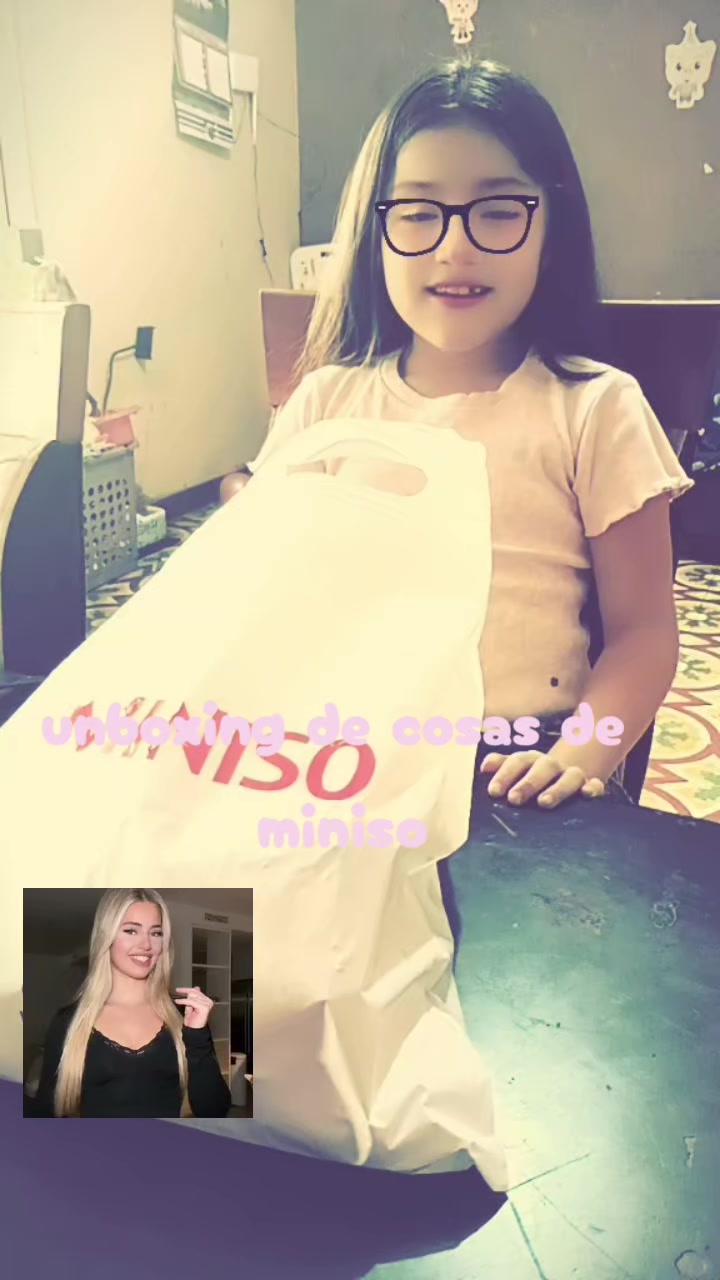 @Mia