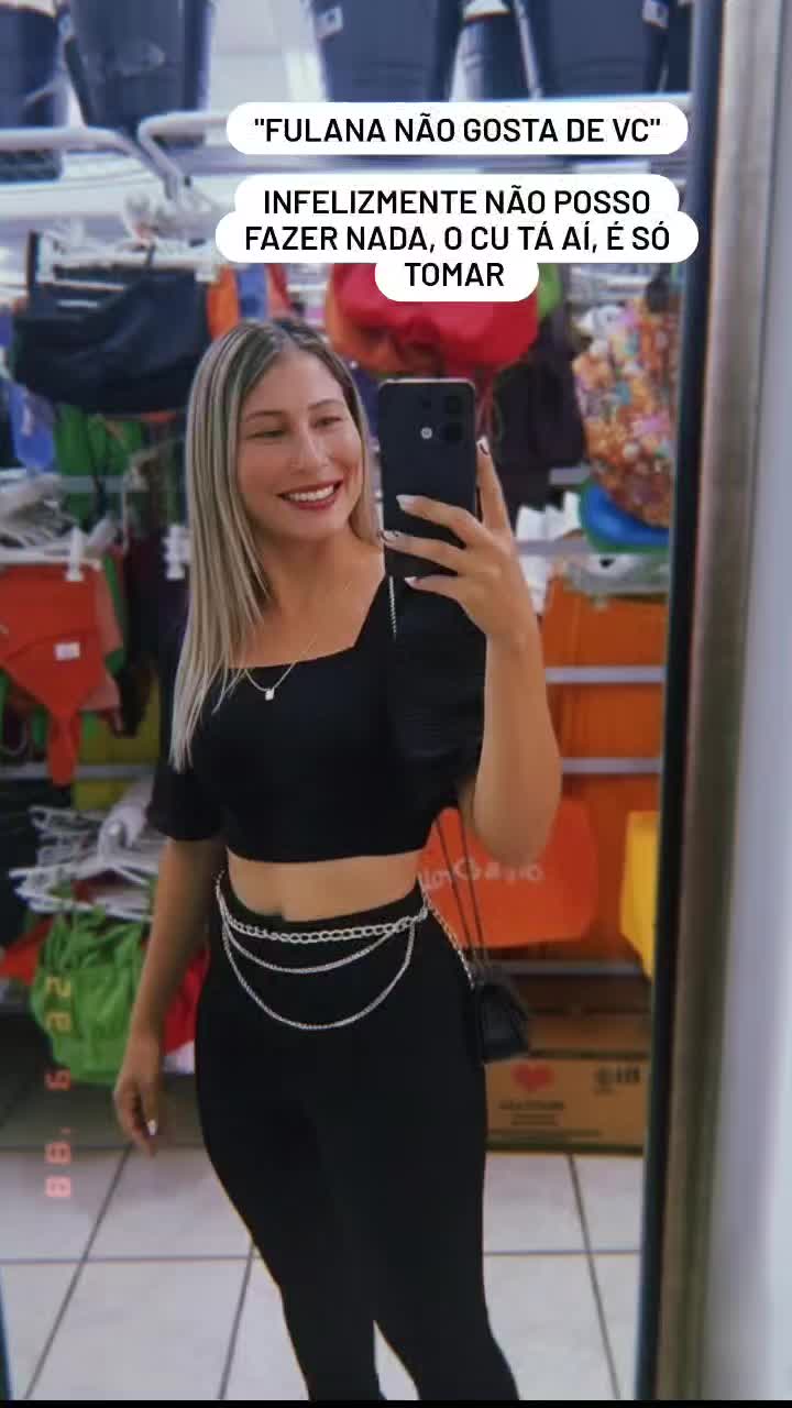 @Ana Flávia