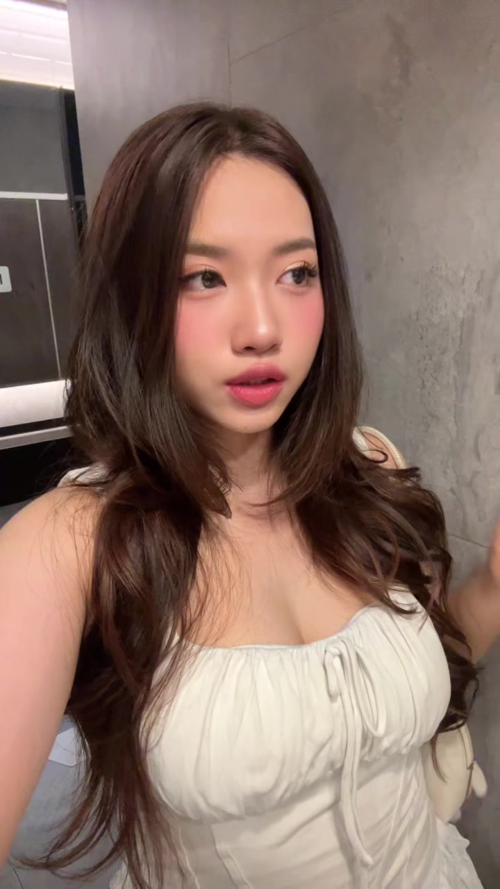 @Khelly🎀✨