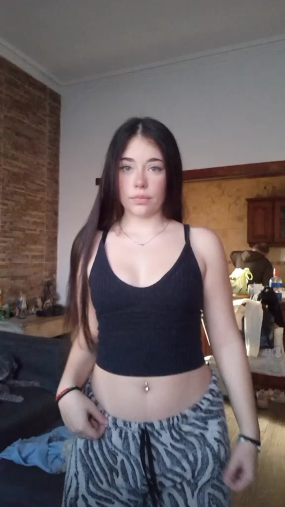 @naiunicole