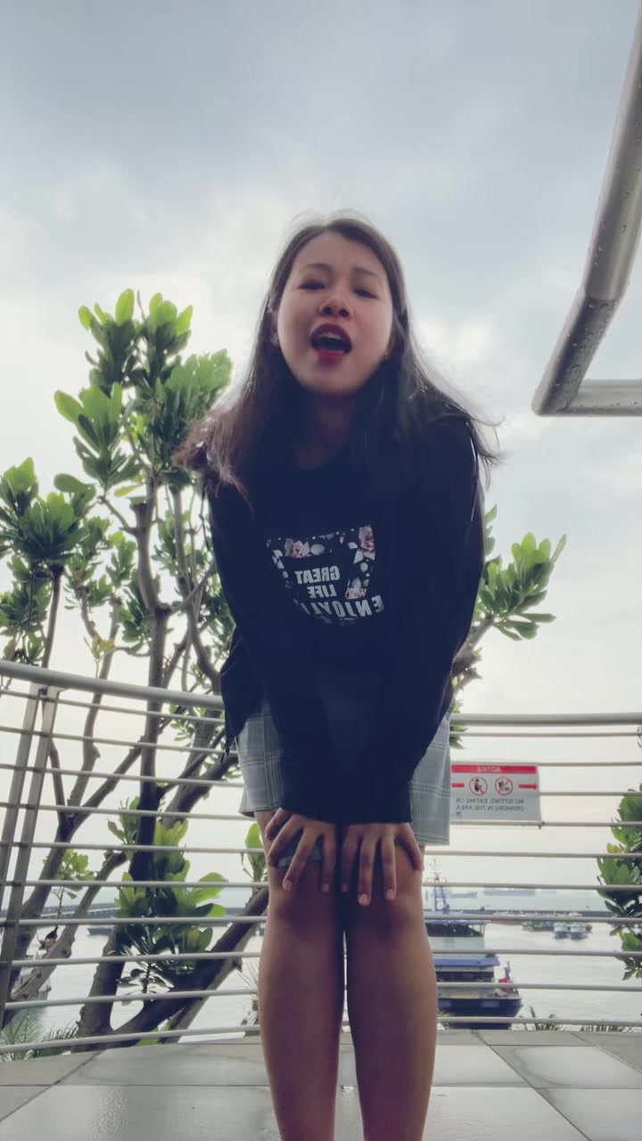 @⚡️JuliaBloom🕹️