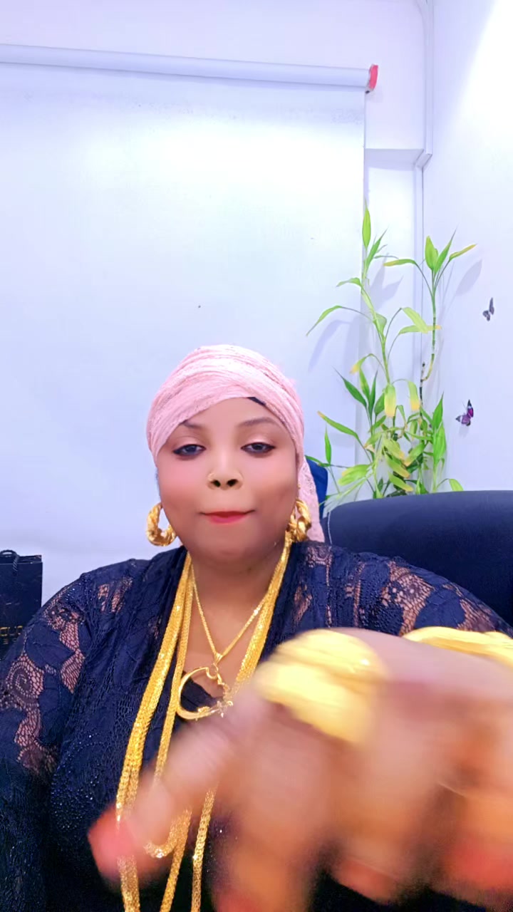@Habibti deDieng Salla Waydein
