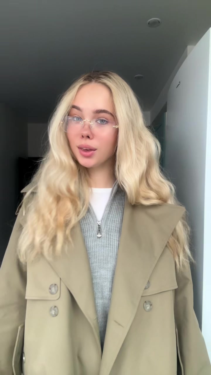 @алеся александровна