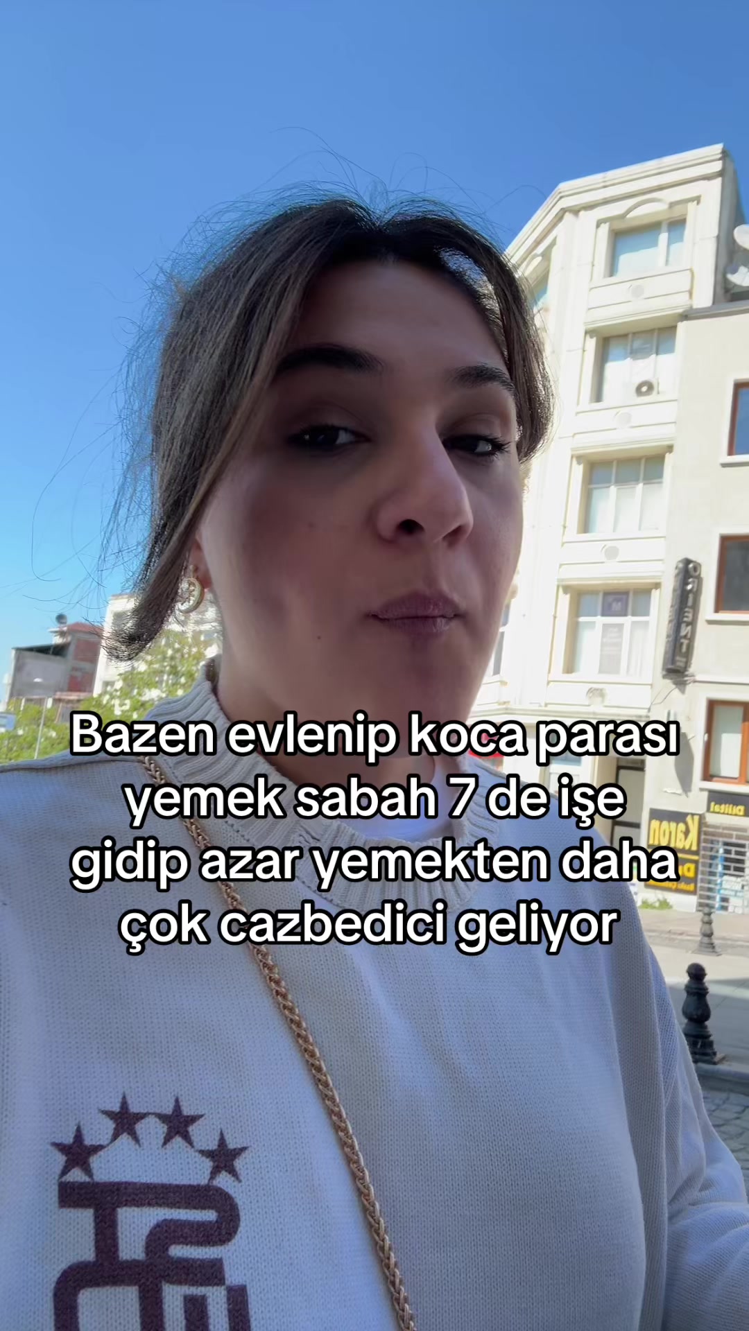 @Ayşenur
