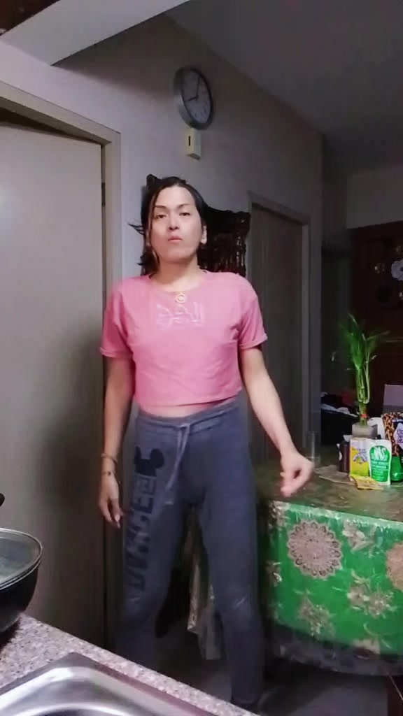 @Celebrities Queen 👑