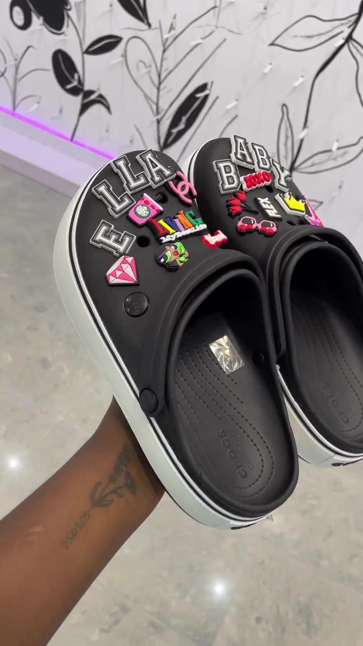 @Ari_closet🩷Crocs vendor in ib