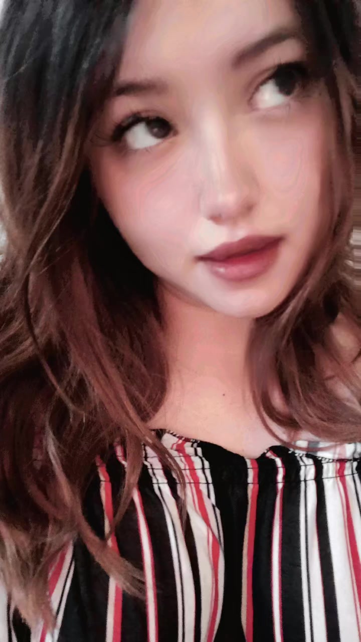 @Bella Leal de &Uuml;