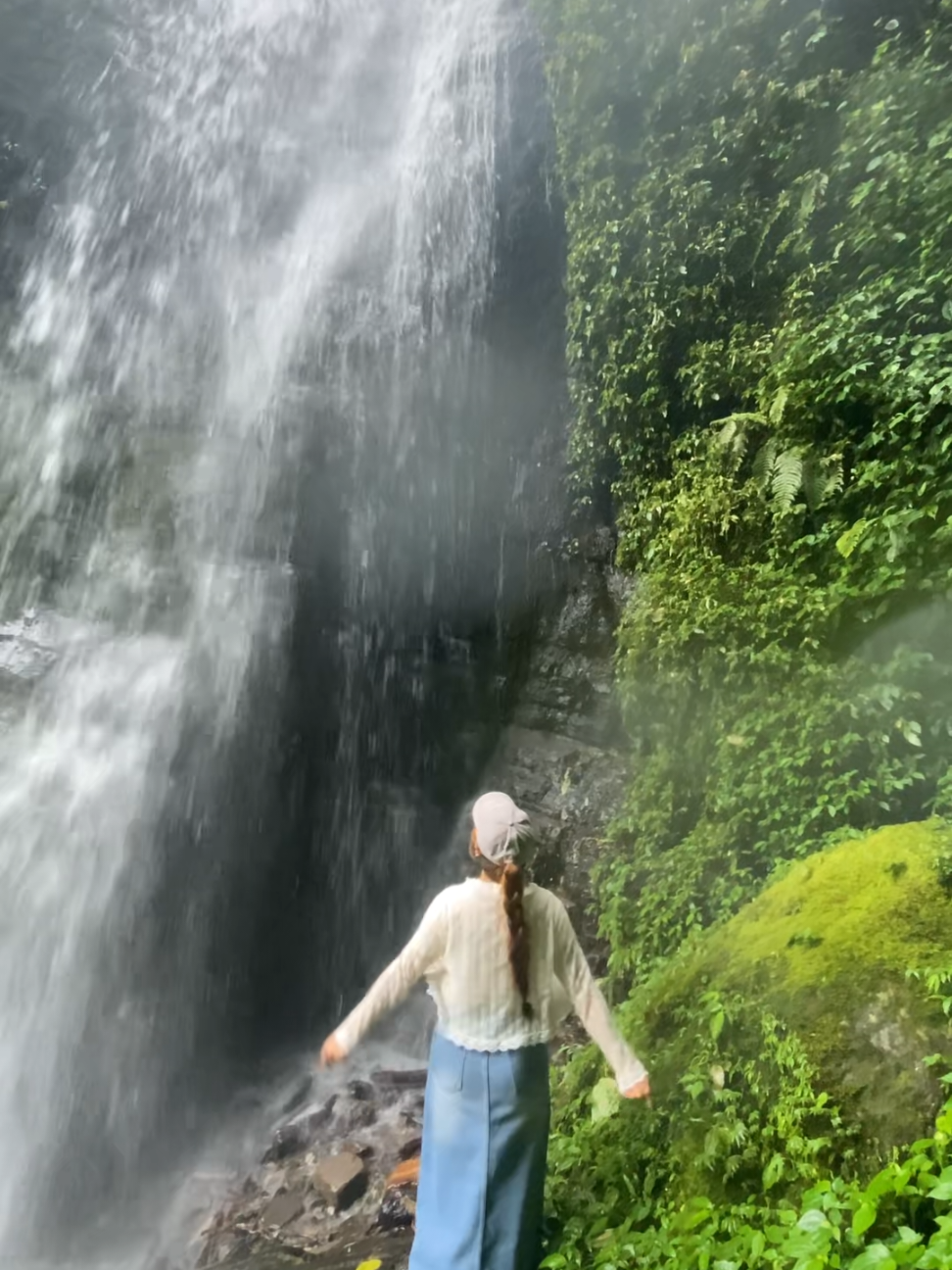 @मनिषा चाम्लिङ्ग राई🦋