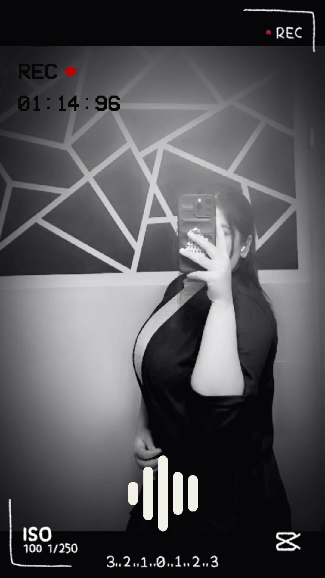 @ᗰᗩᑎᒍOT 🖤