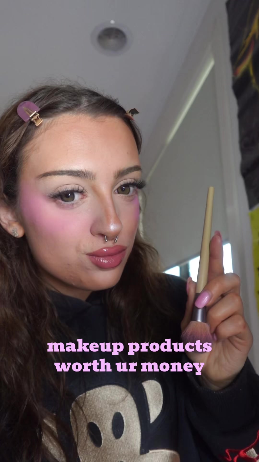 @zoe kaye 💌
