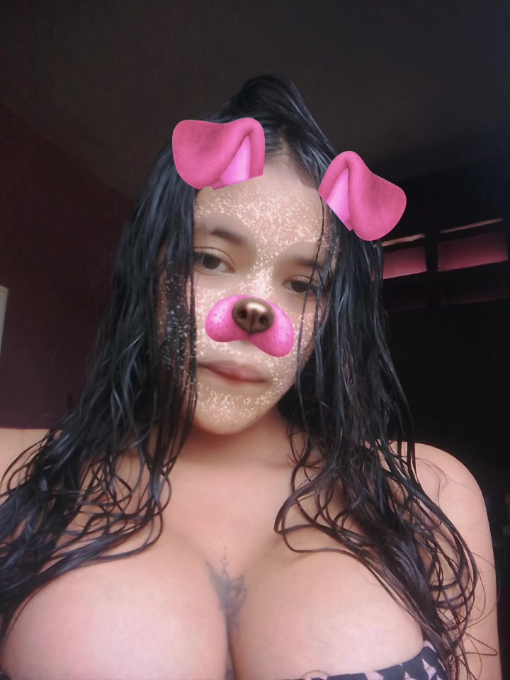 @Angeles 💋🍓🔱&bull;