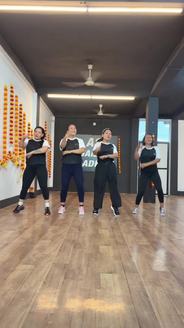 @AS DANCE ACADEMY