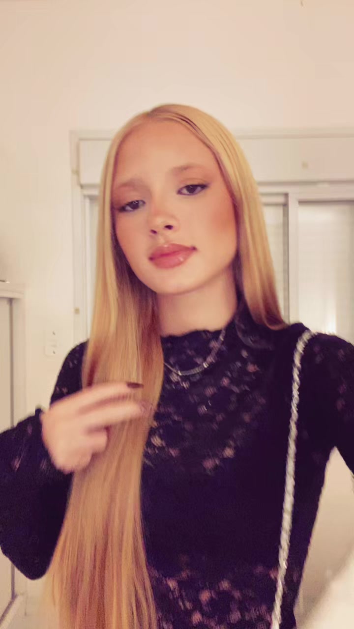 @Maitê🤍