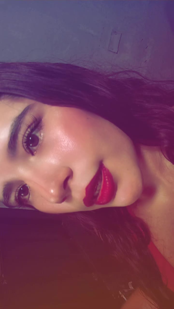 @Daniela27