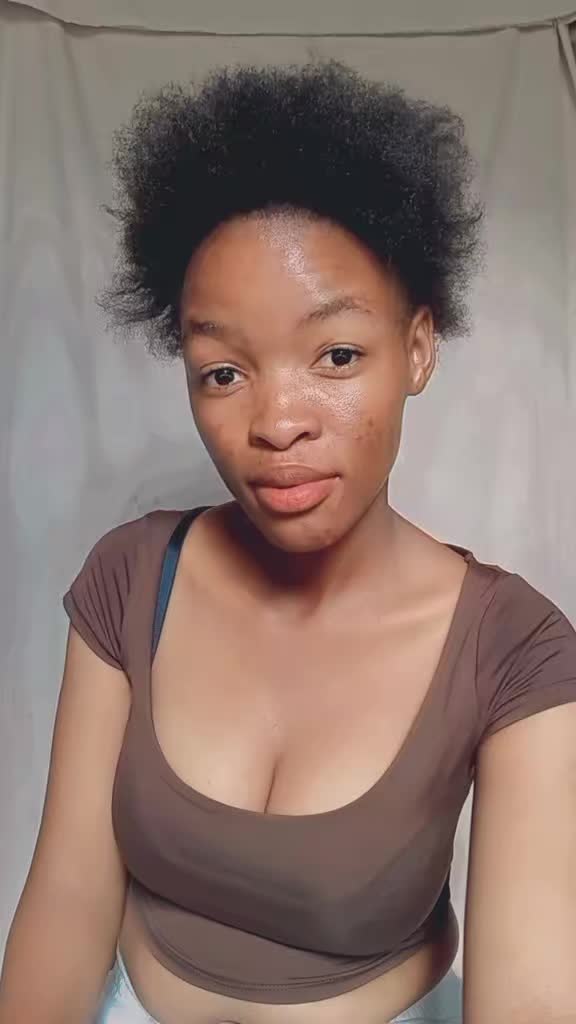 @Tlotli