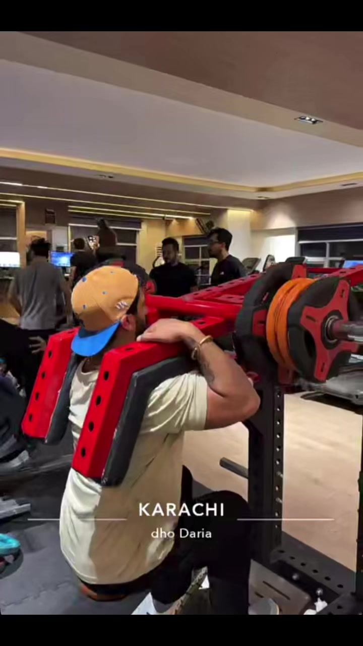 @Butt Is Back