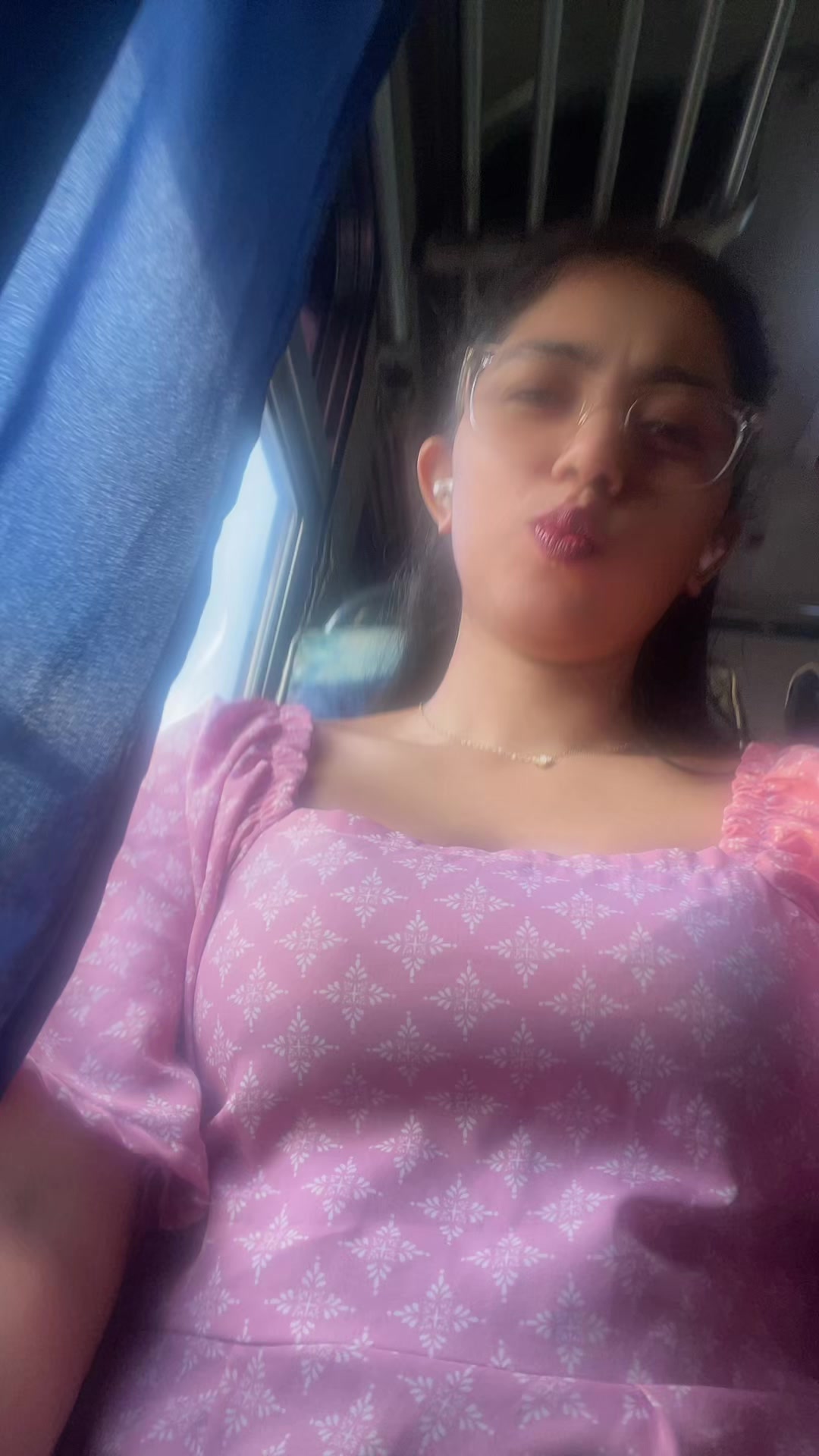 @Yashu 😗🌚💕