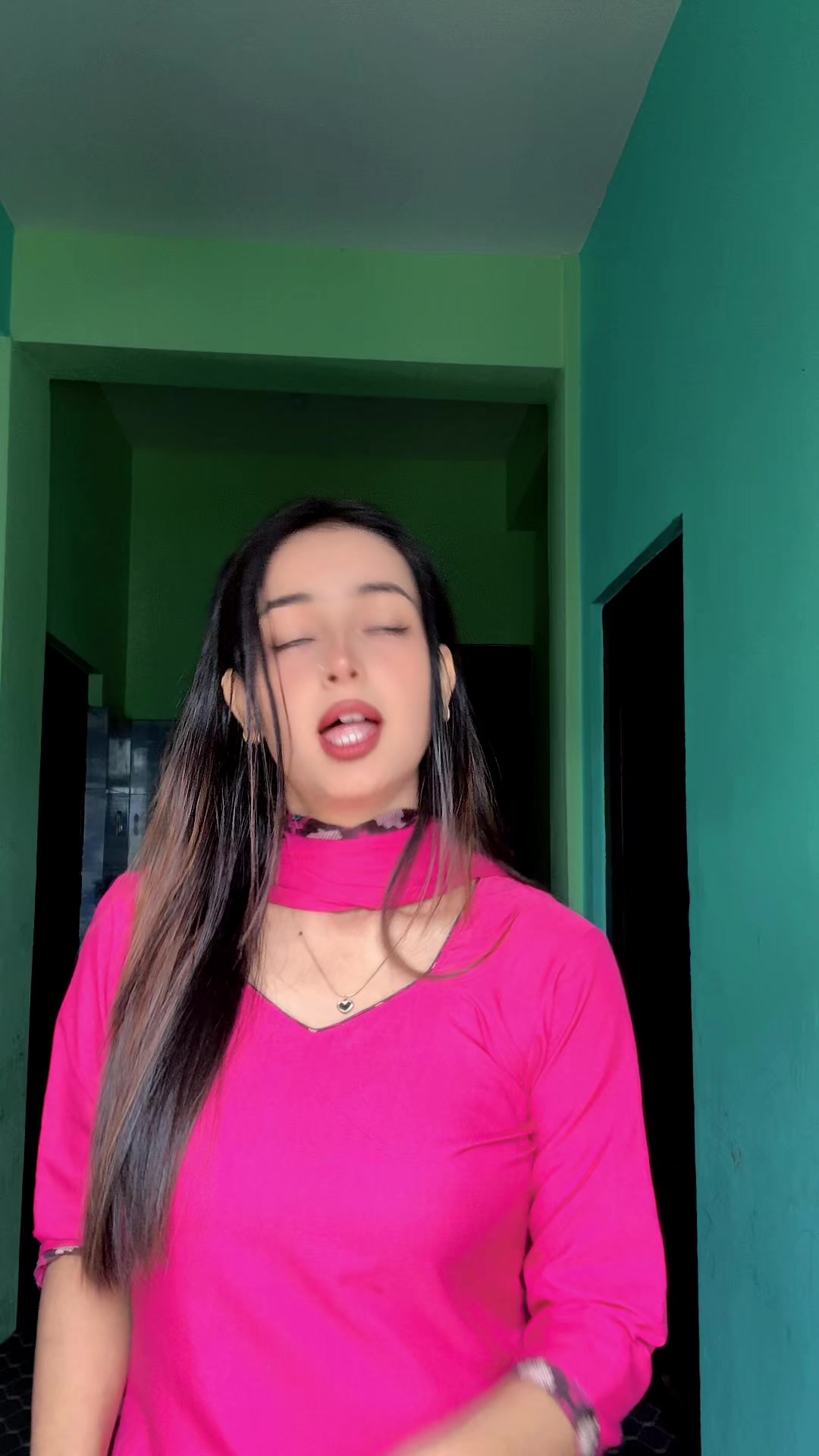 @suruchee