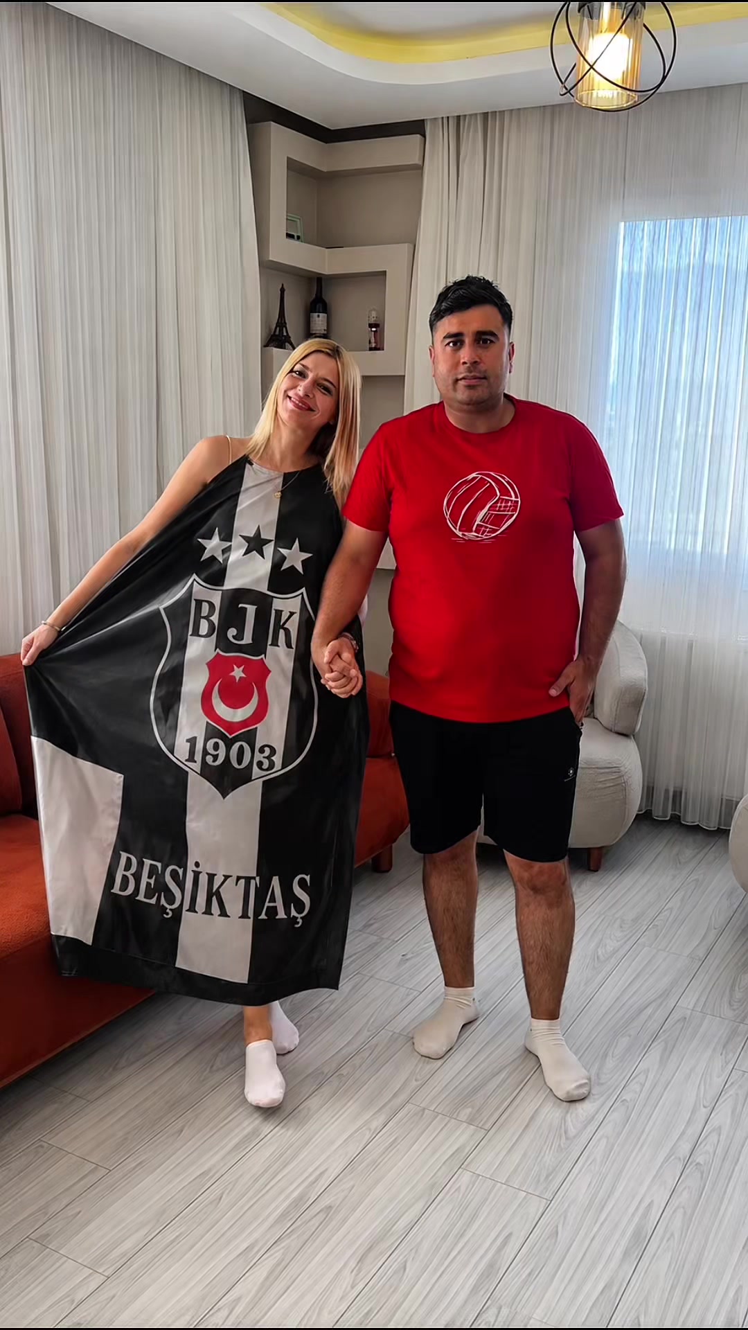 @Nur Caner