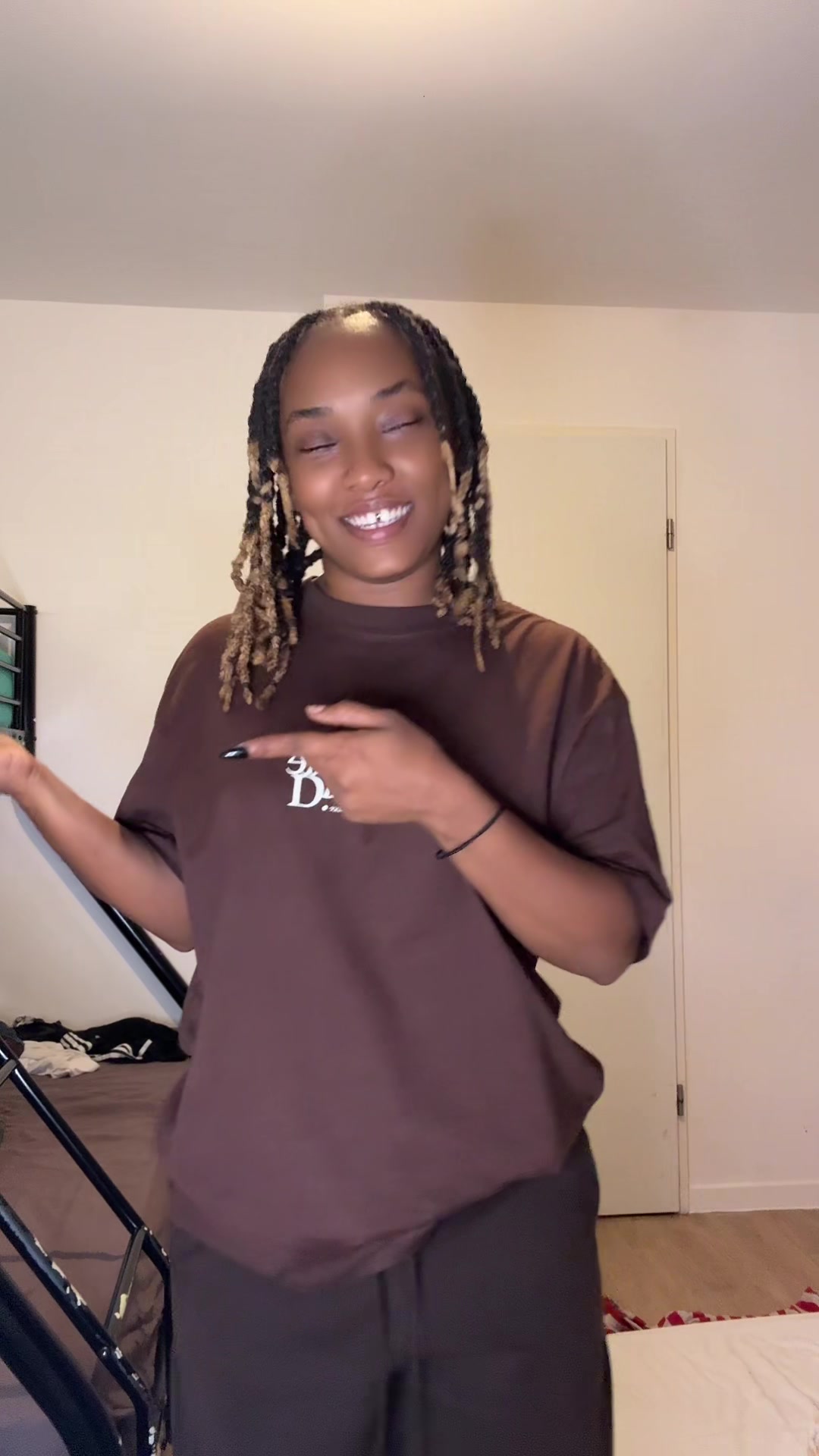 @Veronica.T🇸🇳🇨🇻✝️