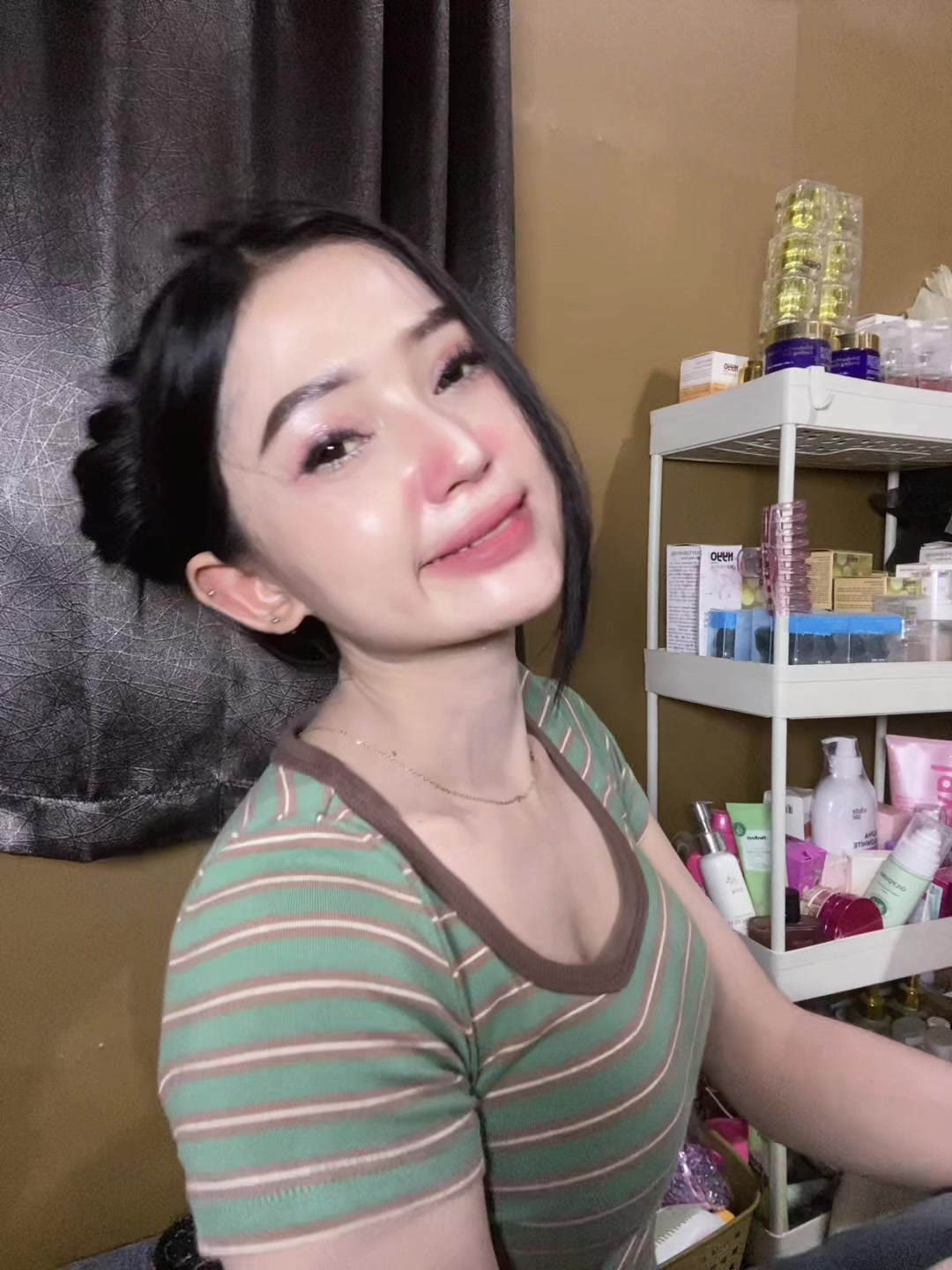 @Lili