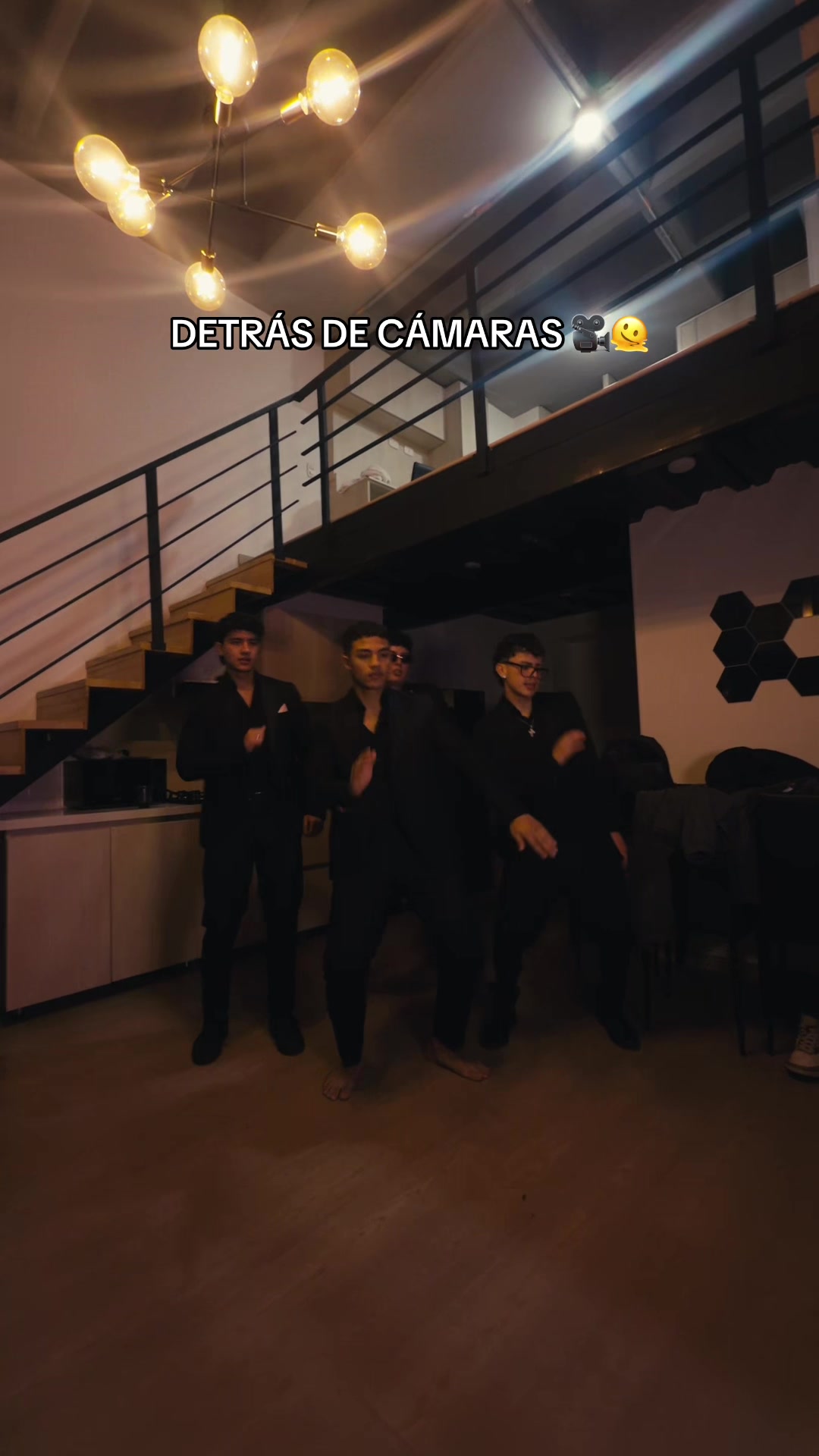 @𝑱𝑶𝑬𝑳 🦈