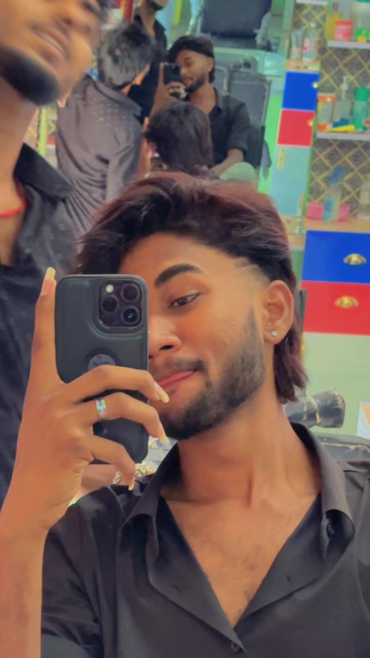 @All rounder boy😎🤷🏻&zwj;♂️😎
