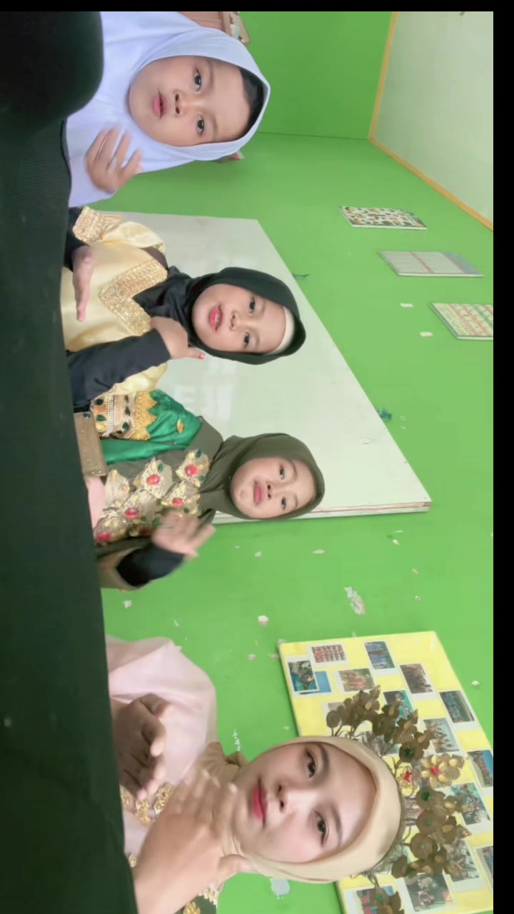@Bwooooooo_