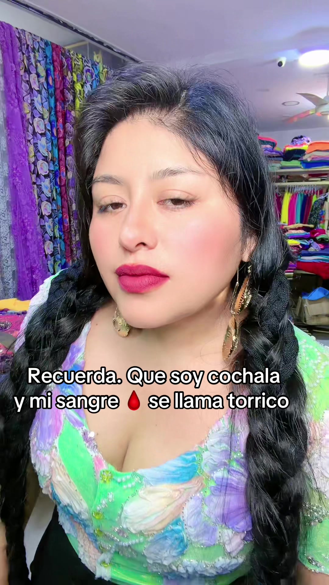 @Noelia Mujer Elegante
