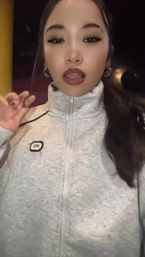 @🪷