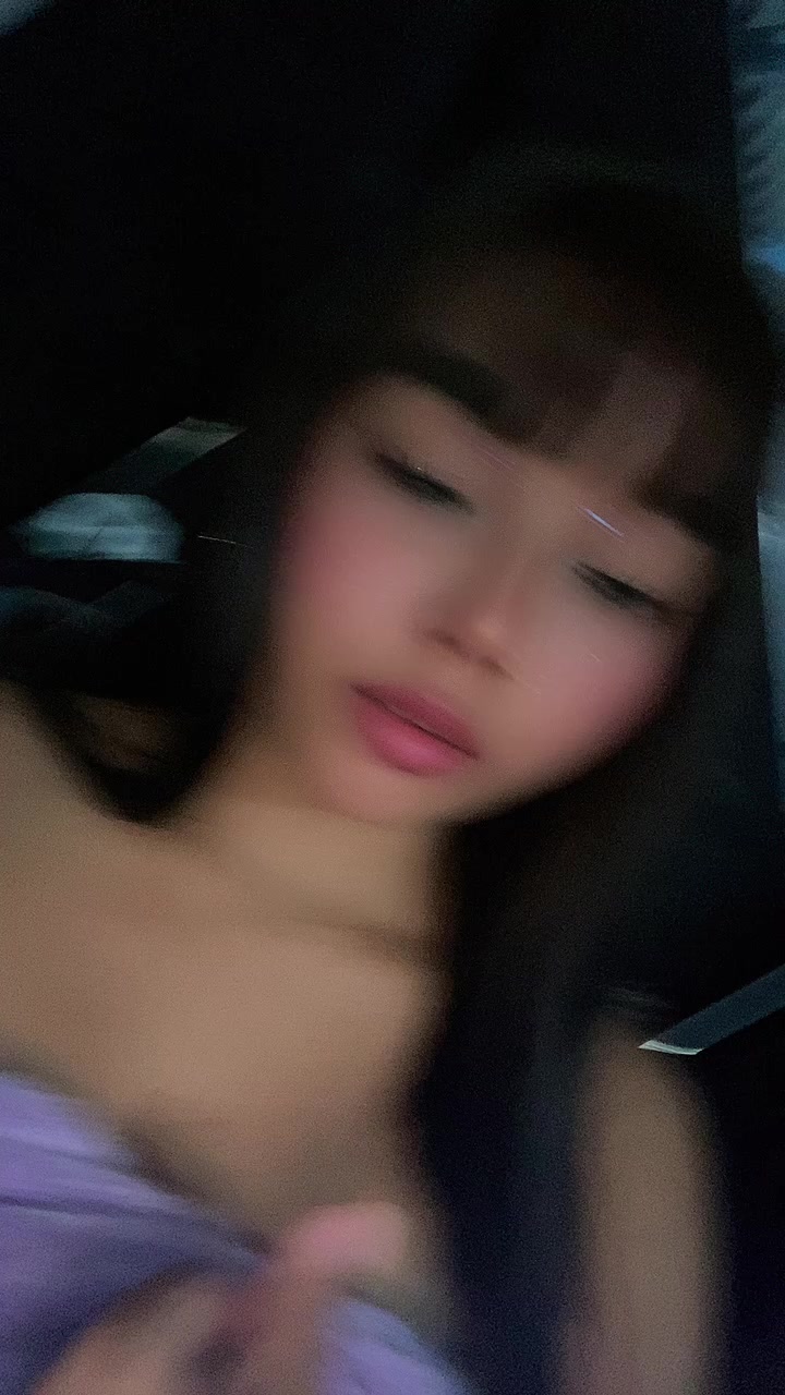 @dahiana_032004