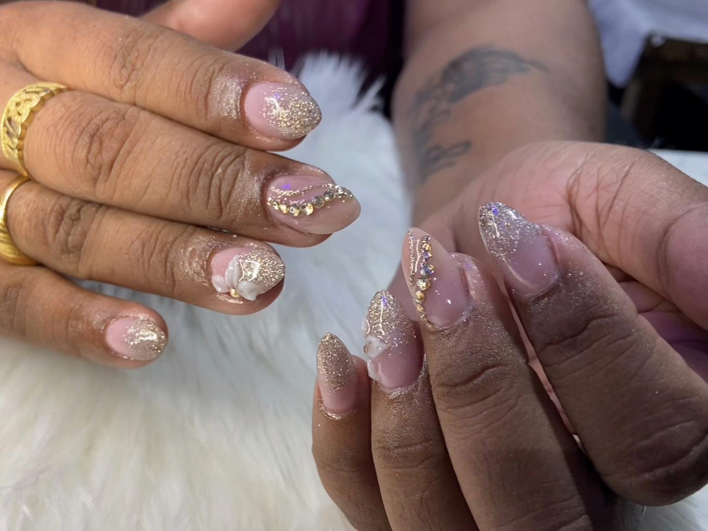 @🦋Sha's beuaties and more 🦋