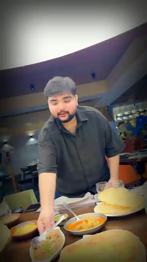 @Mr and Mrs Hussain tareen ♥️😍