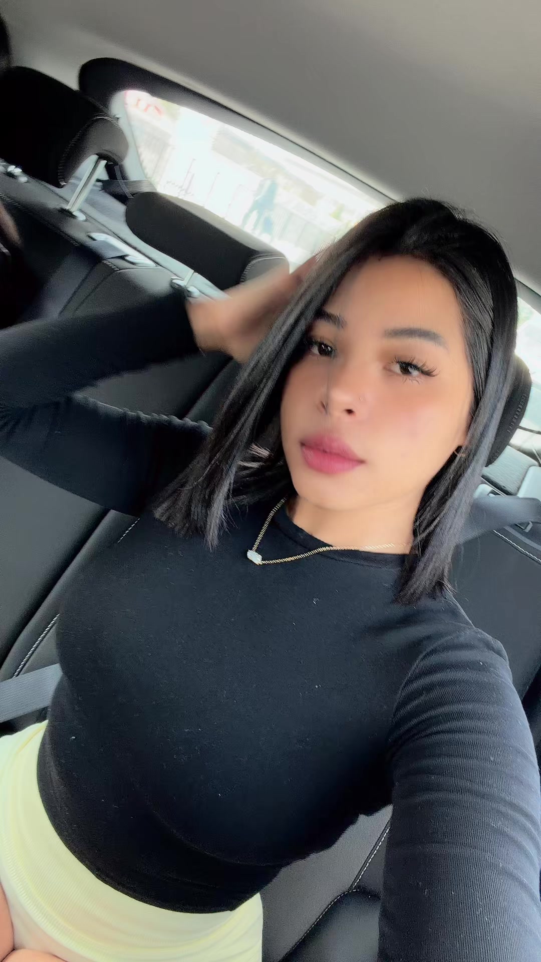 @🦋