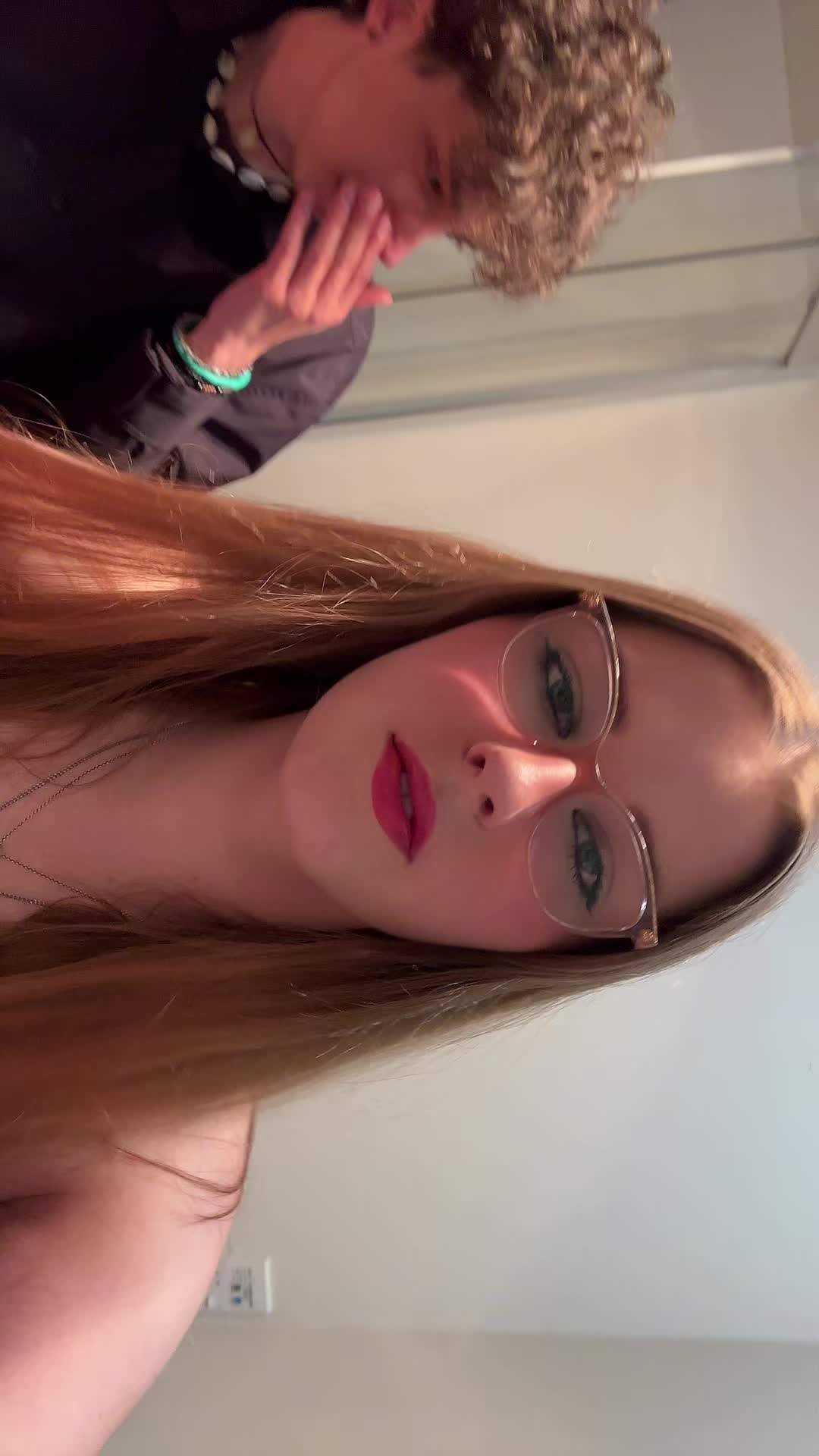 @oh hi there